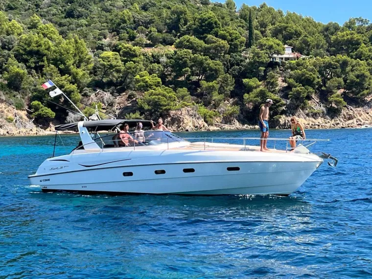 Sorties en mer et locations de bateaux à partir de Golfe-Juan et d'Antibes, Golfe-Juan, Cap Boating